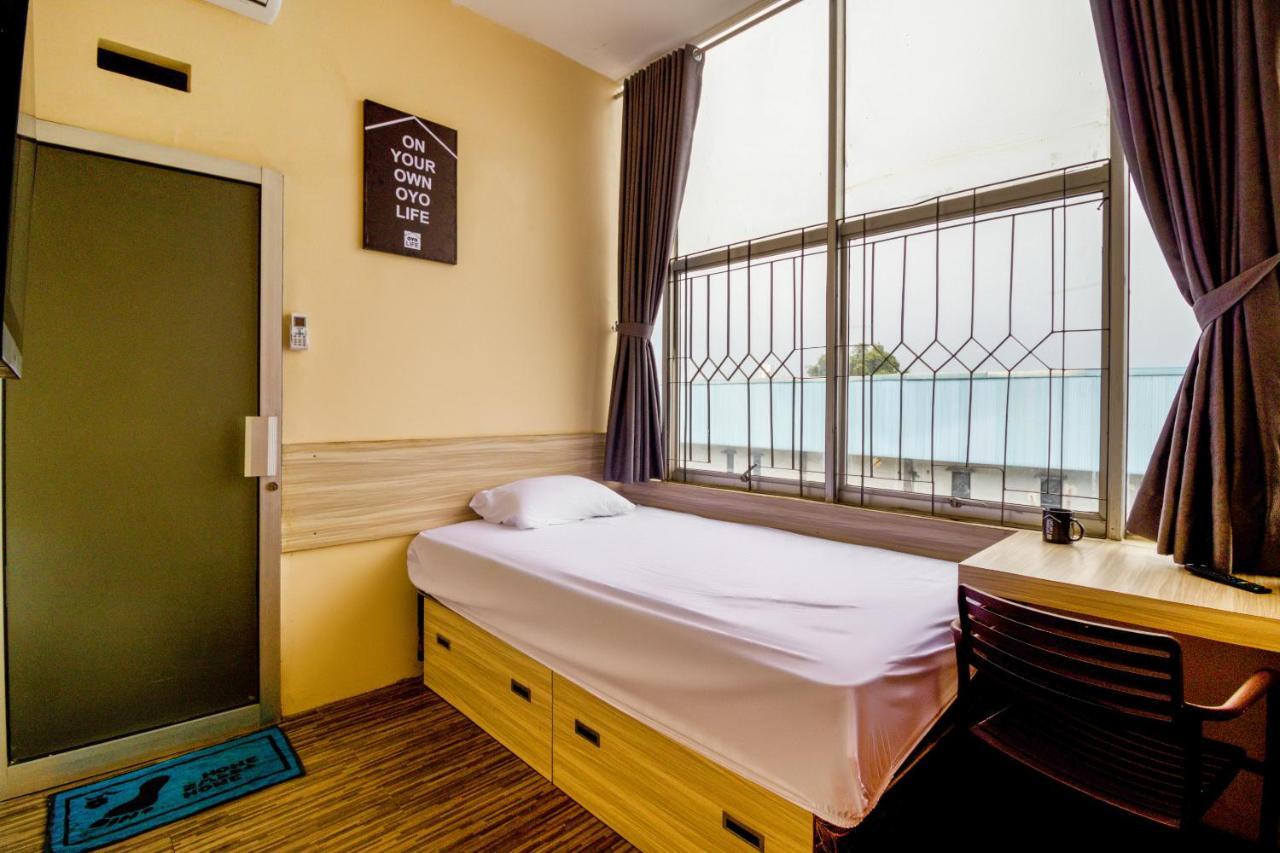 בנדונג Oyo Life 3149 Guest House Ppli מראה חיצוני תמונה