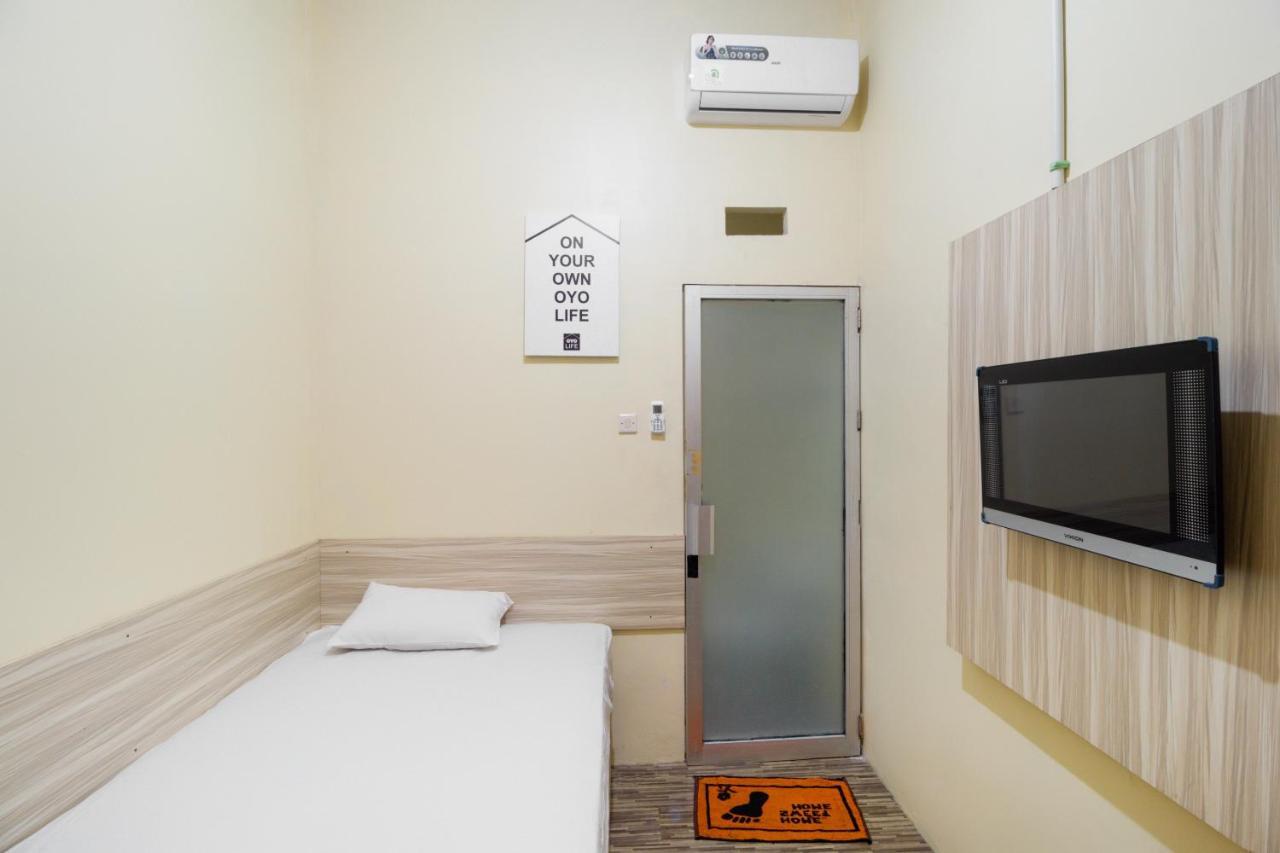 בנדונג Oyo Life 3149 Guest House Ppli מראה חיצוני תמונה
